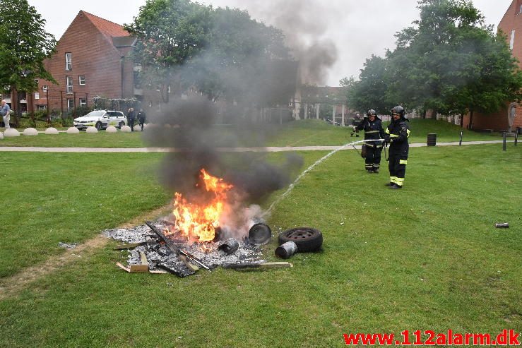 Mindre Brand. Byparken i Vejle. 29/05-2017. Kl. 20:39.