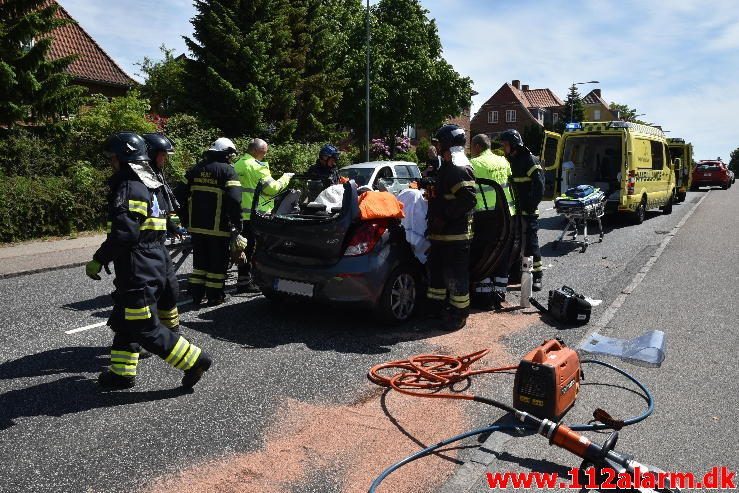 Fuh med fastklemt. Fredericiavej i Vejle. 02/06-2017. Kl. 12:32.