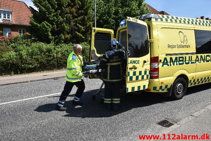 Fuh med fastklemt. Fredericiavej i Vejle. 02/06-2017. Kl. 12:32.