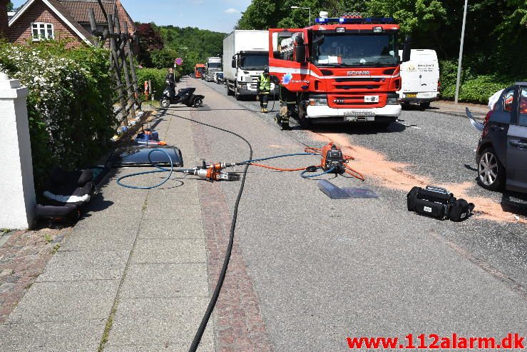 Fuh med fastklemt. Fredericiavej i Vejle. 02/06-2017. Kl. 12:32.