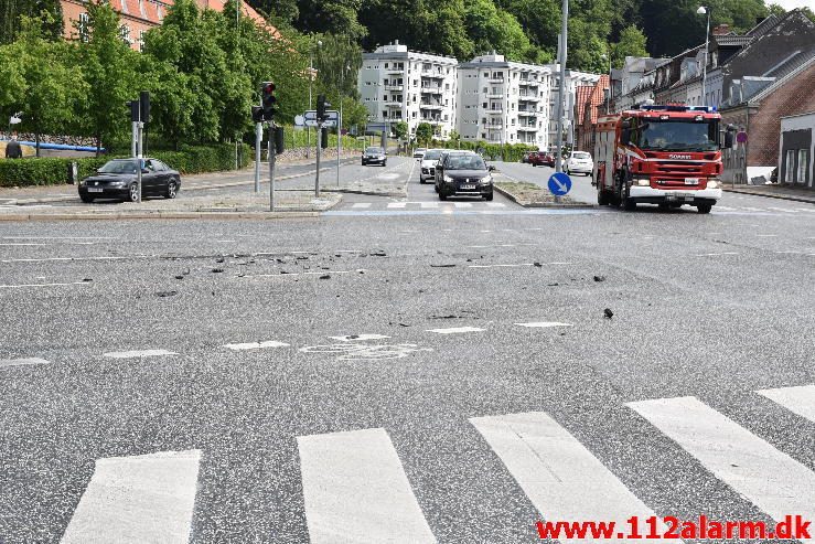 Mindre forurening. Horsensvej i Vejle. 05/06-2017. Kl. 12:09.