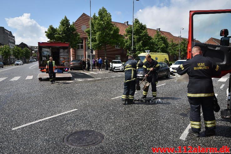 Mindre forurening. Horsensvej i Vejle. 05/06-2017. Kl. 12:09.