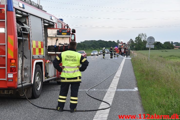 Større Kemikalie udslip. Vejlevej ved Fredericia. 14/06-2017. Kl. 20:42.