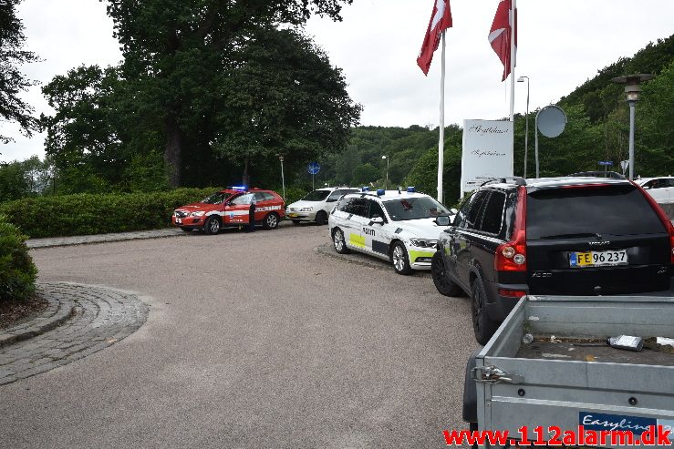 Bygningsbrand. Tirsbæk Strandvej 2 i vejle. 16/06-2017. Kl. 12:09.