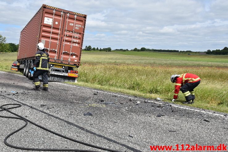 Dræbt på stedet. Viborg Hovedvej ved Tørring. 21/06-2017. Kl. 12:22.