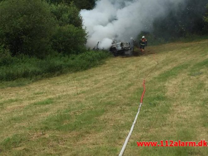 Bilbrand. Roedsvej ved Bølling. 26/06-2017. Kl. 13:11.