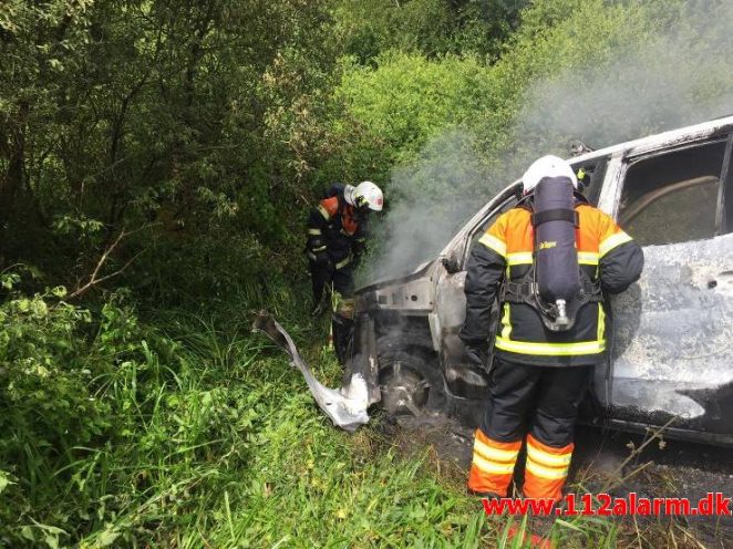 Bilbrand. Roedsvej ved Bølling. 26/06-2017. Kl. 13:11.