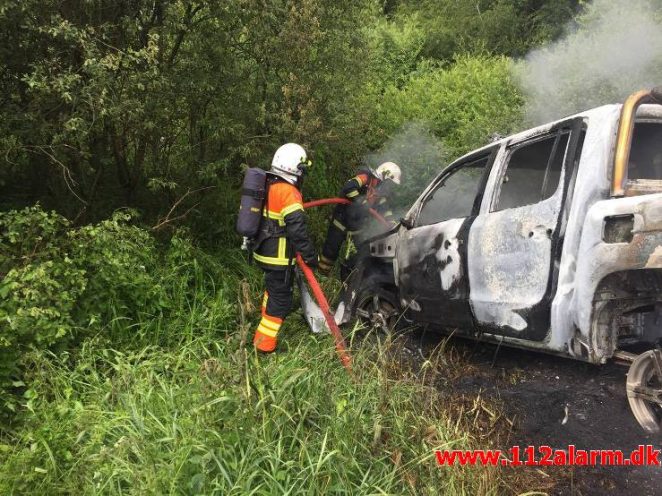 Bilbrand. Roedsvej ved Bølling. 26/06-2017. Kl. 13:11.