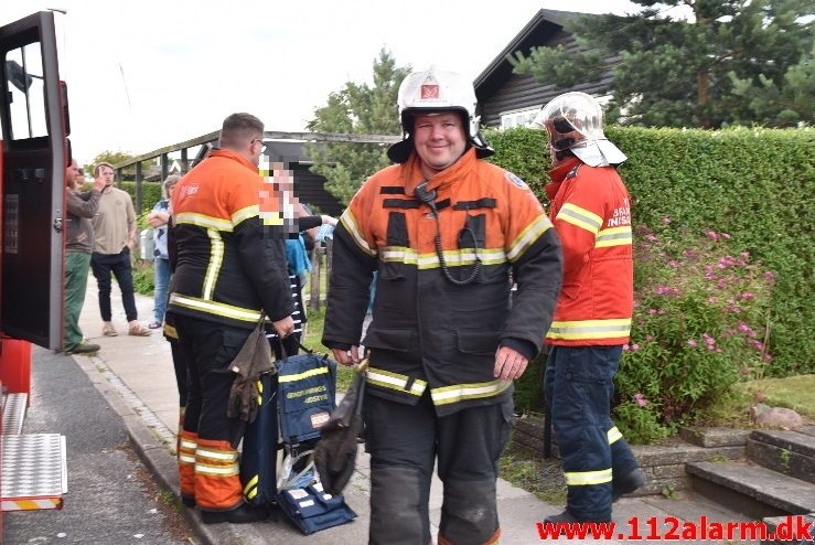 Brand i Villa. Birke Alle i Ødsted. 06/07-2017. Kl. 19:56.