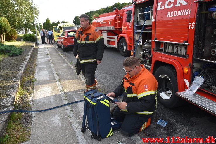 Brand i Villa. Birke Alle i Ødsted. 06/07-2017. Kl. 19:56.