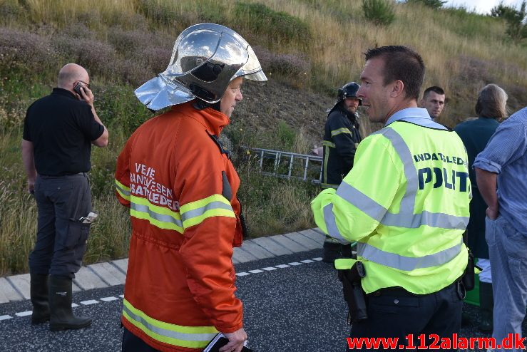 FUH fastklemtelastbil . Vandelvej ved Ny Nørup. 13/07-2017. Kl. 07:42.