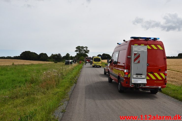 FUH fastklemt/Lastbil/Bus. Brandtlundvej i Skærup. 01/08-2017. Kl. 12:59.