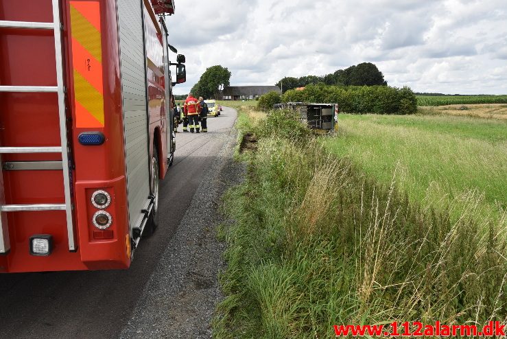 FUH fastklemt/Lastbil/Bus. Brandtlundvej i Skærup. 01/08-2017. Kl. 12:59.