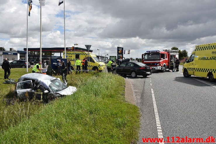 FUH med fastklemt. Viborg Hovedvej 80 Tørring. 06/08-2017. Kl. 12:31.