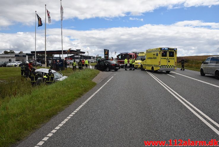 FUH med fastklemt. Viborg Hovedvej 80 Tørring. 06/08-2017. Kl. 12:31.