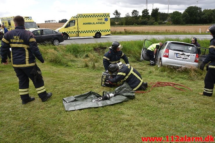 FUH med fastklemt. Viborg Hovedvej 80 Tørring. 06/08-2017. Kl. 12:31.