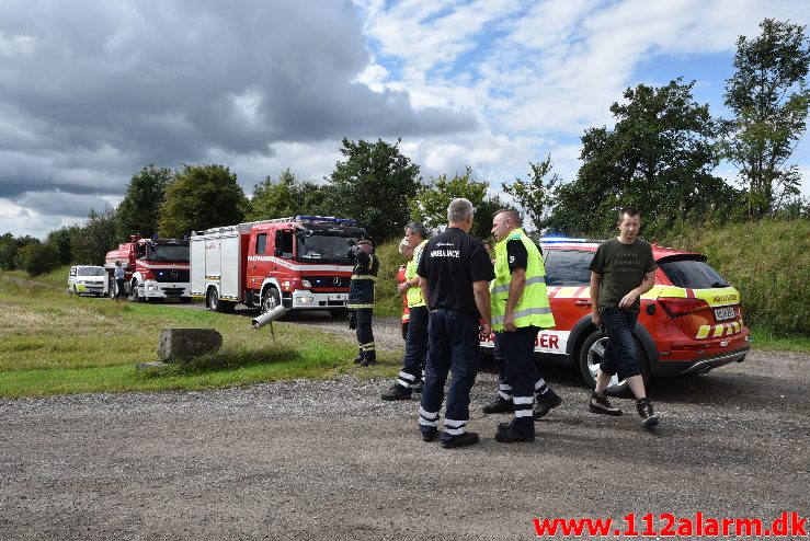 Gårdbrand. Troldhøjvej ved Bredal. 27/08-2017. Kl. 13:55.