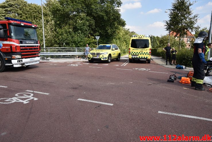 FUH med fastklemt . Skovgade i Jelling. 29/08-2017. Kl. 14:23.