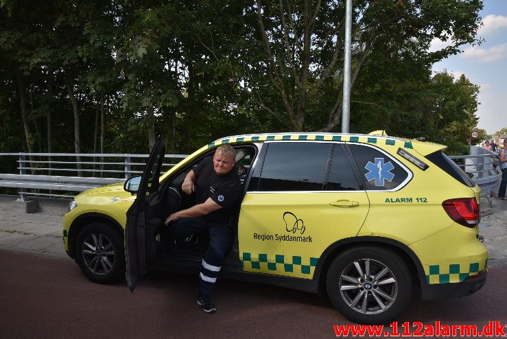 FUH med fastklemt . Skovgade i Jelling. 29/08-2017. Kl. 14:23.