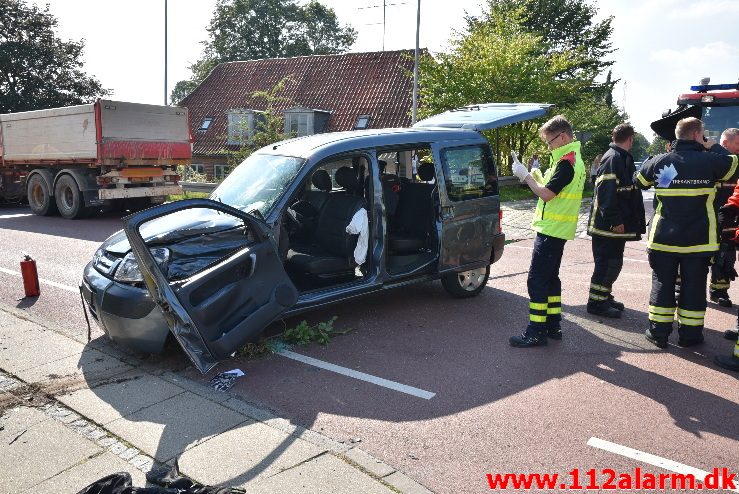 FUH med fastklemt . Skovgade i Jelling. 29/08-2017. Kl. 14:23.