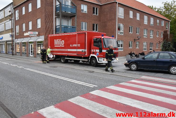 Mindre forurening. Dæmningen i Vejle. 25/09-2017. Kl. 18:16.