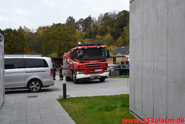 Brand i etageejendom. Kjeld Abellsvej i Grejsdalen. 21/10-2017. Kl. 17:49.