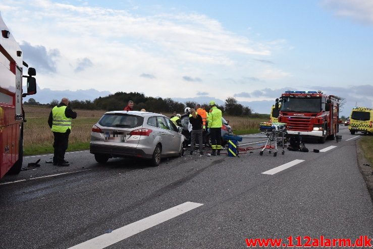 FUH med fastklemt. Motortrafikvejen ( Rute 28 ) 22/10-2017. Kl. 16:11.