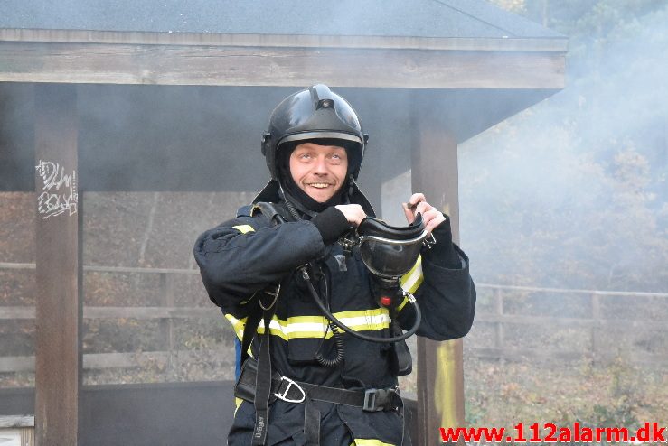 Mindre Bygningsbrand. Sofievej i Vejle. 30/10-2017. Kl. 15:54.