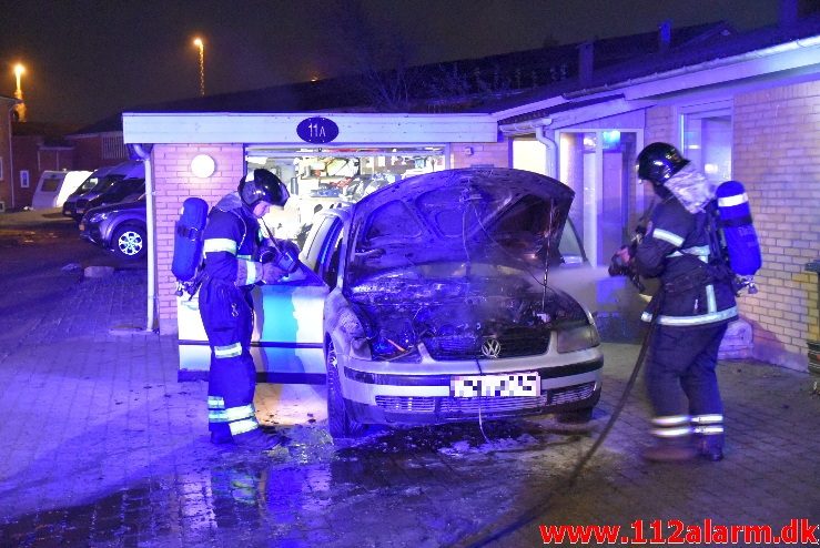 Bilbrand. Vindingvej i Vinding. 01/11-2017. Kl. 20:11.