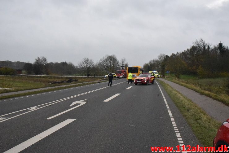 FUH med Fastklemt. Vejle Landevej ved Pjedsted. 09/11-2017. Kl. 11:54.