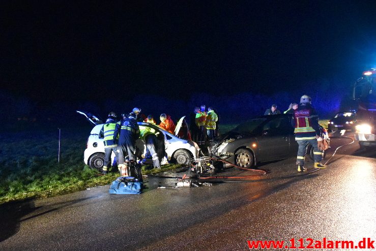 FUH med fastklemt. Skovsvej i Børkop. 18/11-2017. Kl. 21:01.