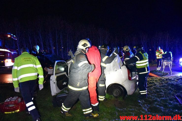 FUH med fastklemt. Skovsvej i Børkop. 18/11-2017. Kl. 21:01.