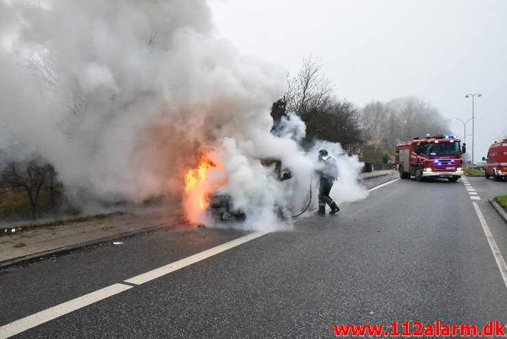 Bilbrand. Grønlandsvej i Vejle. 30/11-2017. Kl. 13:26.