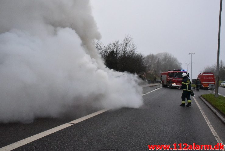 Bilbrand. Grønlandsvej i Vejle. 30/11-2017. Kl. 13:26.