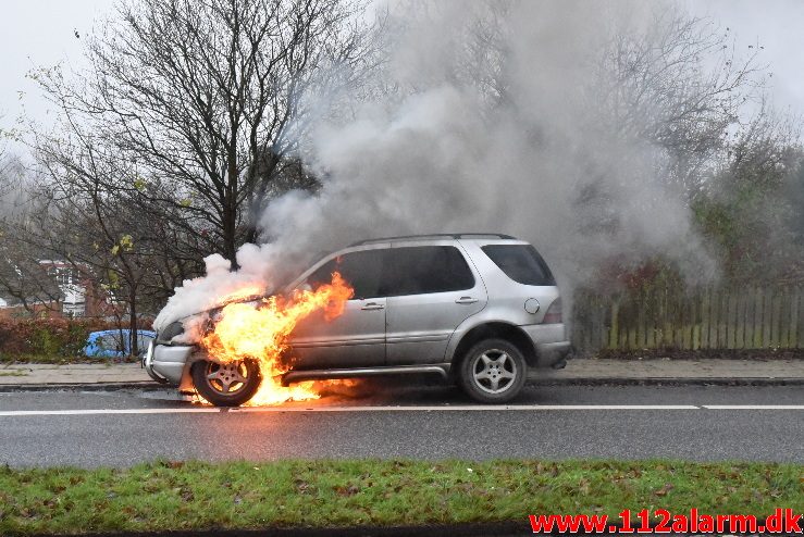 Bilbrand. Grønlandsvej i Vejle. 30/11-2017. Kl. 13:26.