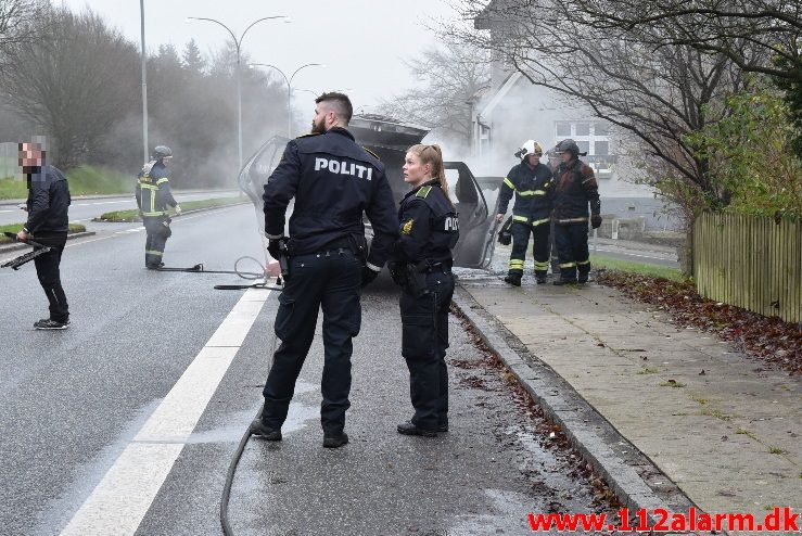 Bilbrand. Grønlandsvej i Vejle. 30/11-2017. Kl. 13:26.