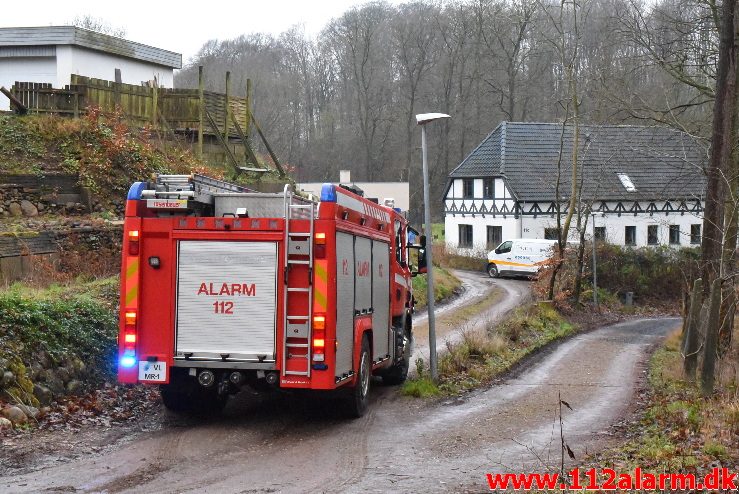 Brand i Villa. Lehmannsvej i Vejle Ø. 30/12-2017. Kl. 14:27.