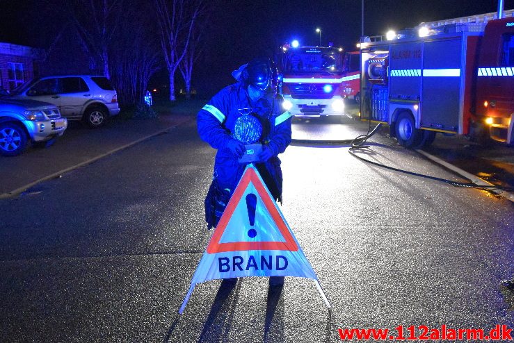 Brand – industri. Industrisvinget 9 i Uldum. 03/01-2018. KL. 19:23.