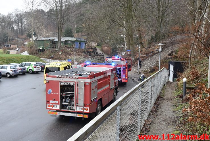 Brand i kolonihavehus. Lohsevej i Vejle. 12/01-2018. Kl. 11:50.