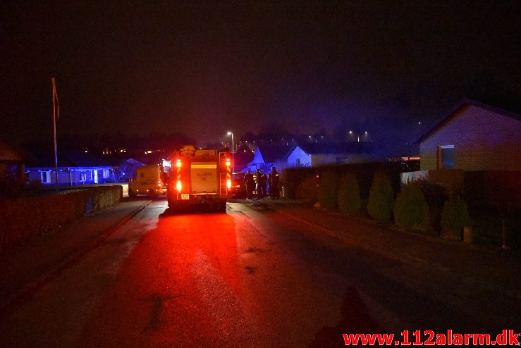 Brand i villa. Gludsmindevej i Vejle. 19/01-2018. Kl. 19:27.