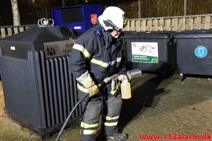 Brand i Container. Borgmestergade i Vejle. 21/01-2018. Kl. 18:11.