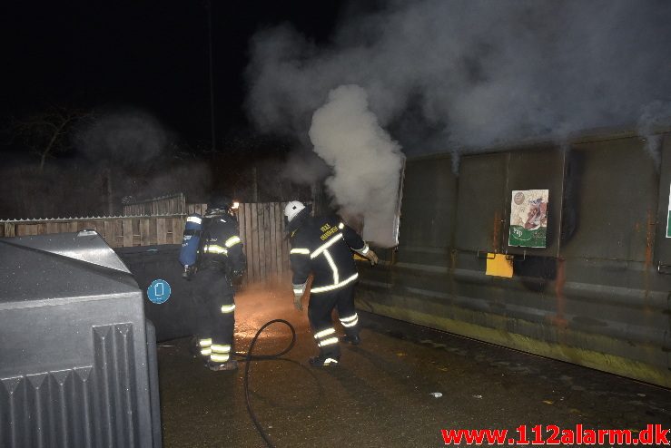 Brand i Container. Borgmestergade i Vejle. 21/01-2018. Kl. 18:11.