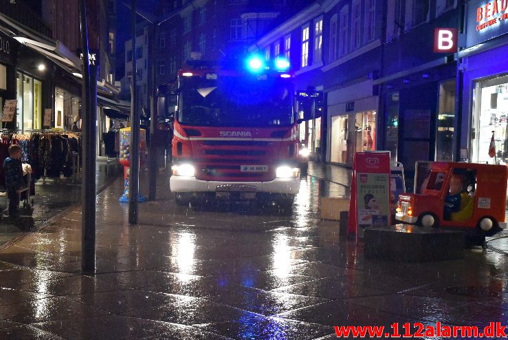 Bygn.brand-Etageejendom. Torvegade 17B i Vejle. 01/02_2018. Kl. 17:01.