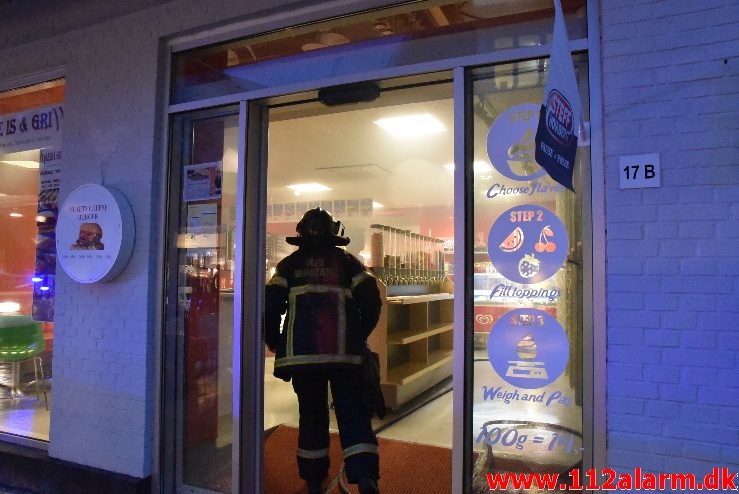 Bygn.brand-Etageejendom. Torvegade 17B i Vejle. 01/02_2018. Kl. 17:01.