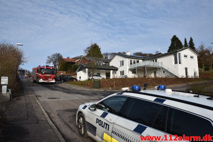 Brand i Villa. Brønsbjergvej i Vejle Øst. 18/02-2018. Kl. 15:08.