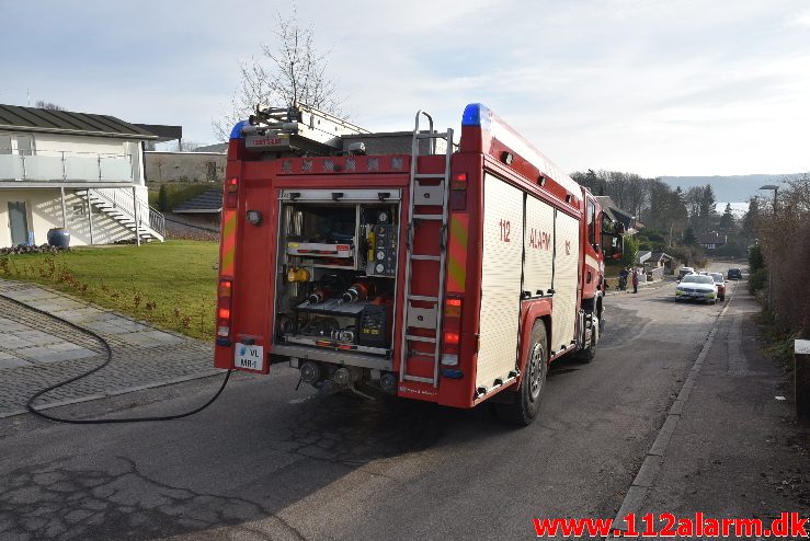 Brand i Villa. Brønsbjergvej i Vejle Øst. 18/02-2018. Kl. 15:08.