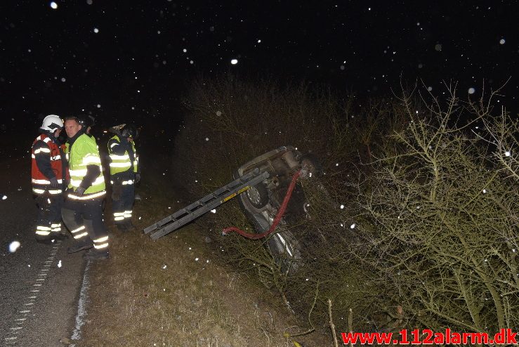 Kvinde endte i grøften. Juelsmindevej ved Vejle. 25/02-2018. Kl. 20:50.