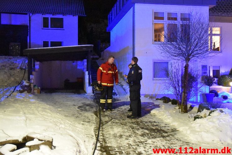 Brand i Villa. Grejsdalsvej i Grejsdalen. 02/03-2018. Kl. 19:46.