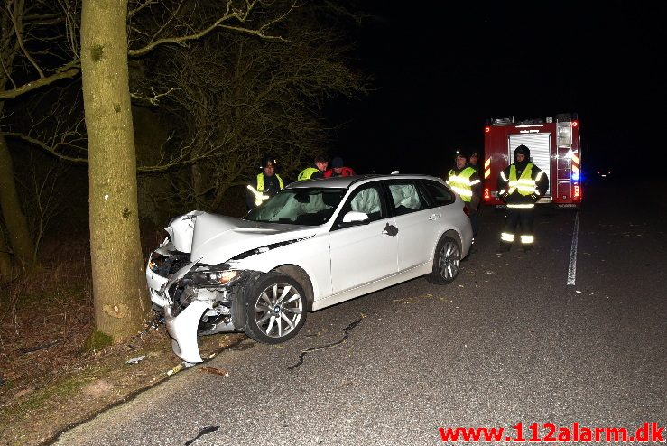 FUH med fastklemte. Tornvadshavevej ved Børkop. 17/03-2018. Kl. 21:52.