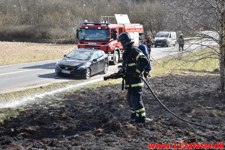 Naturbrand / Mark. Buldalen ved knabberup. 20/03-2018. Kl. 14:09.